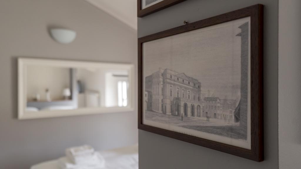 Italianway-panfilo Castaldi Appartamento Milano
